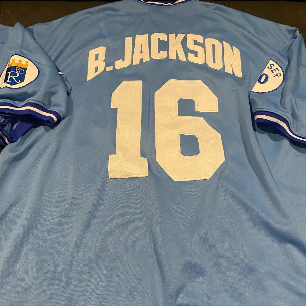 Mitchell and Ness KANSAS CITY ROYALS BO JACKSON Men's JERSEY Sz M,L,XL,2X,3X NEW - Picture 3 of 8